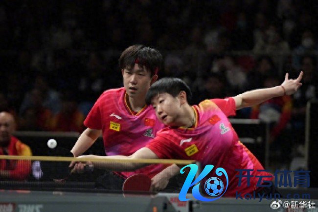 王楚钦孙颖莎2:1征服赵大成申裕斌