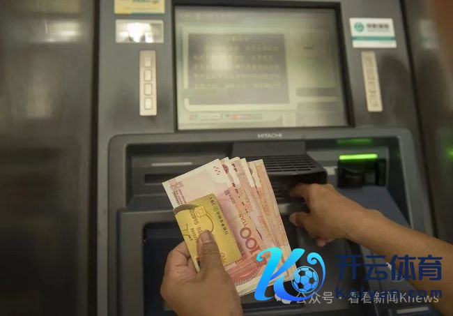 3孩子父亲牺牲 亲戚花光72万补偿款 法院判决返还